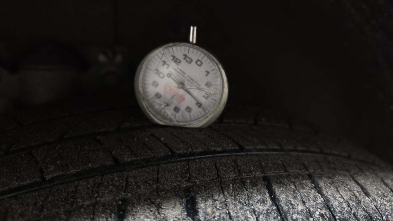 2023 Ford Explorer XLT AWD