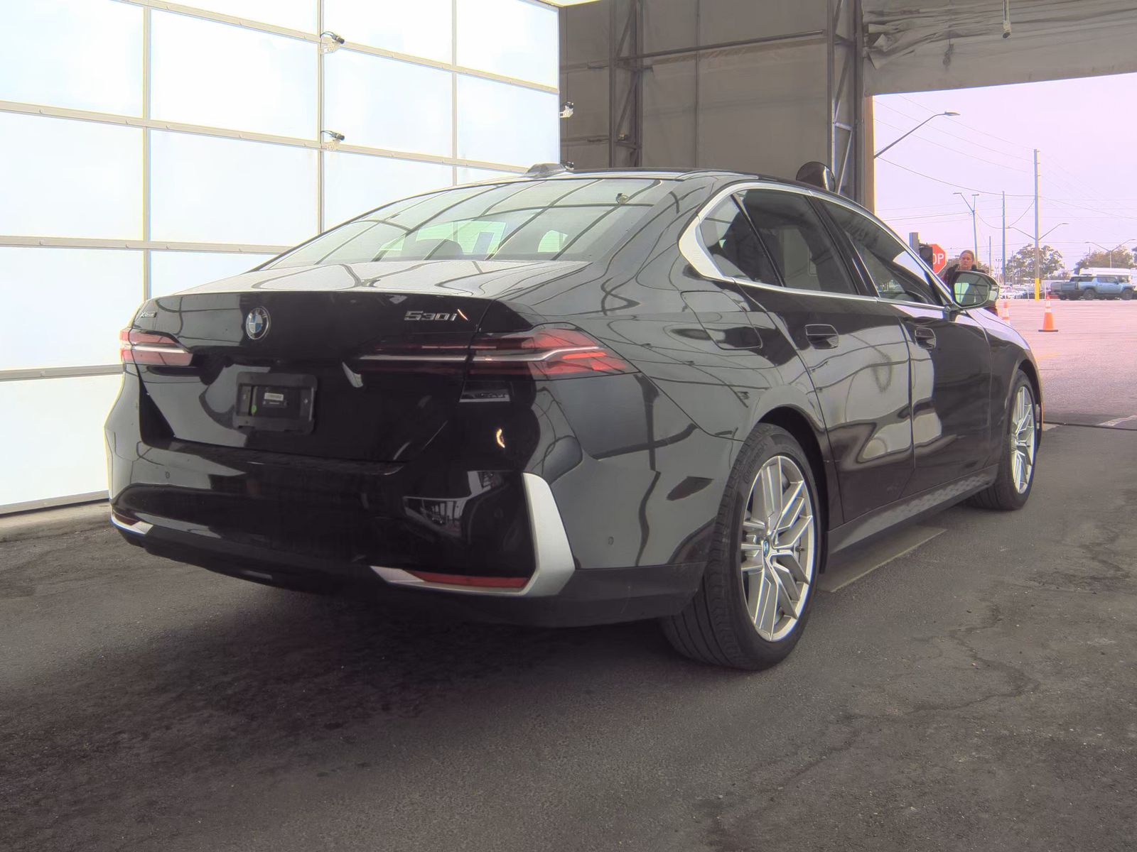 2025 BMW 5 Series 530i xDrive AWD