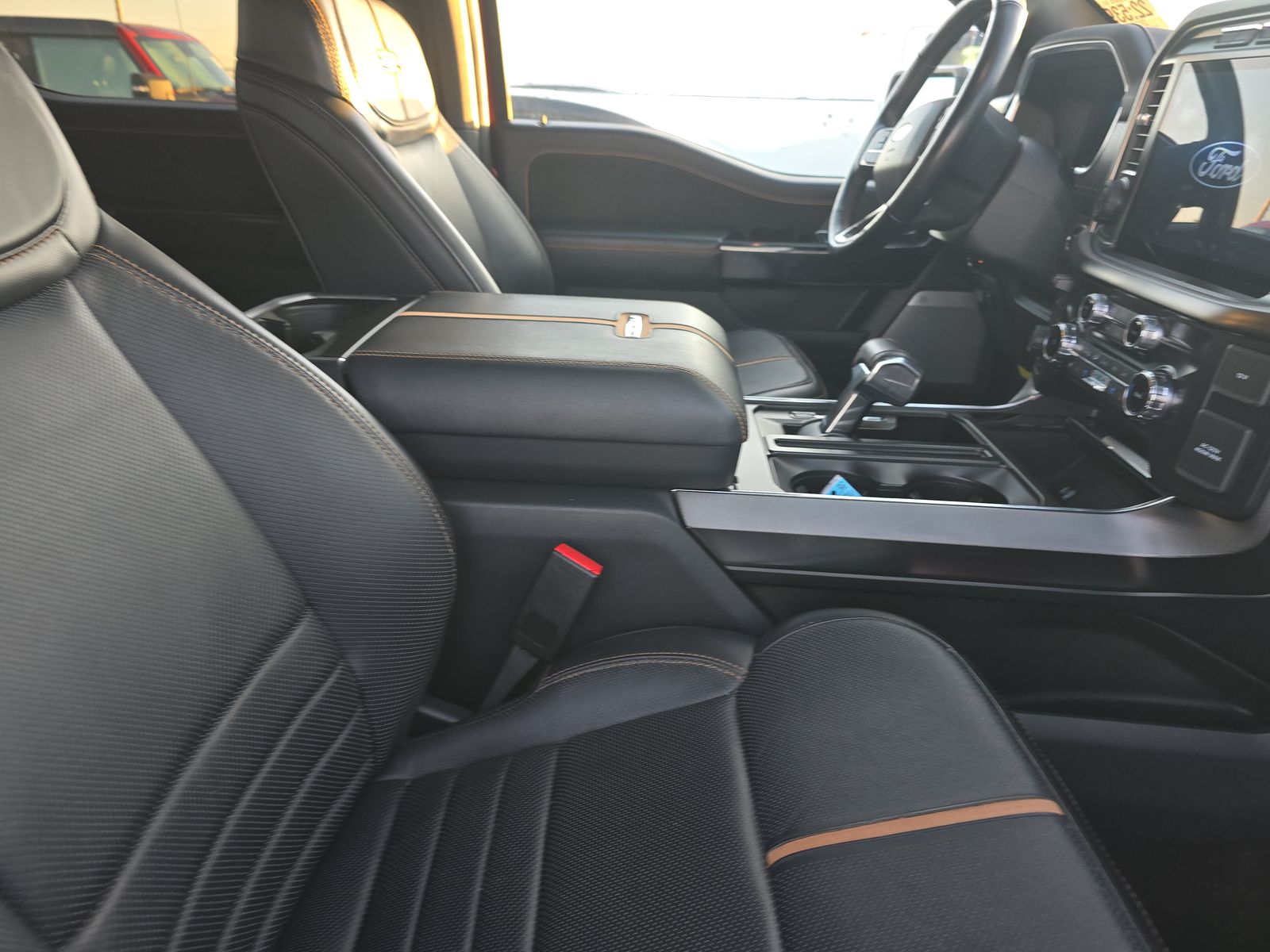 2022 Ford F-150 Platinum AWD