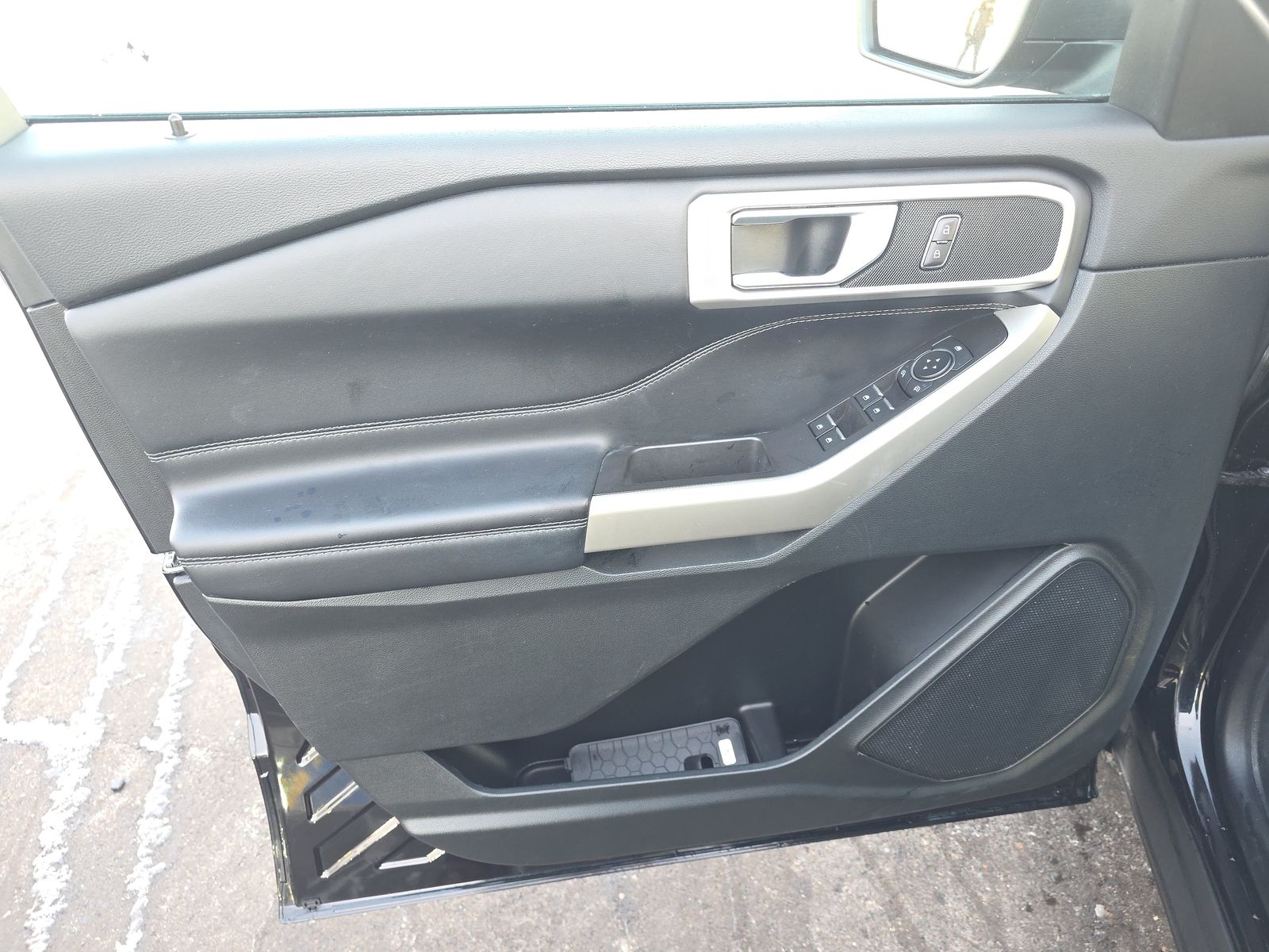 2023 Ford Explorer XLT AWD