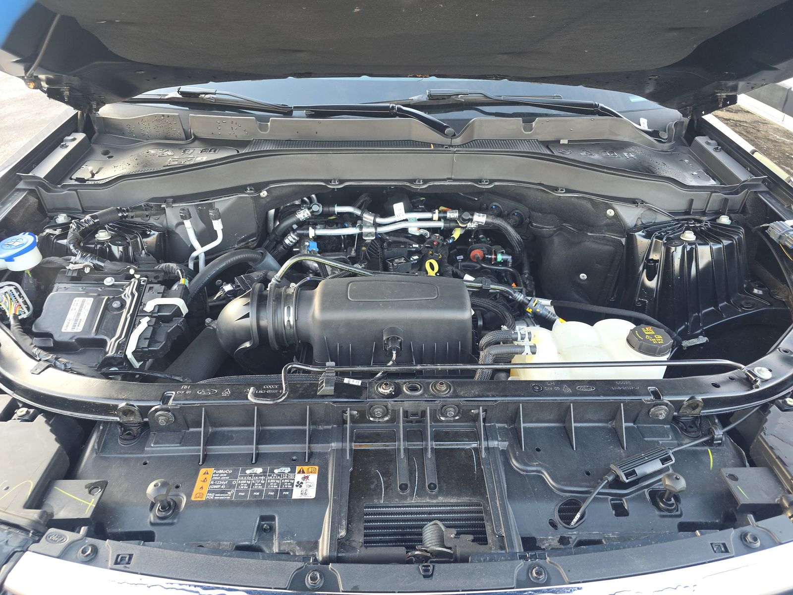 2023 Ford Explorer XLT AWD