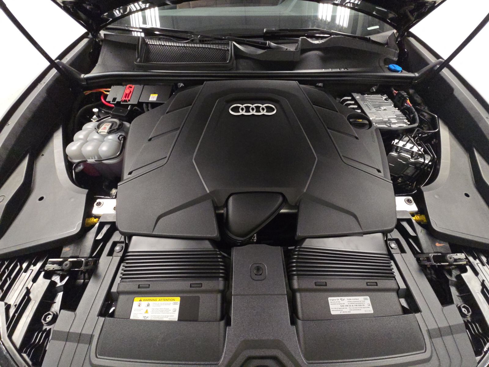 2024 Audi Q8 Premium Plus AWD