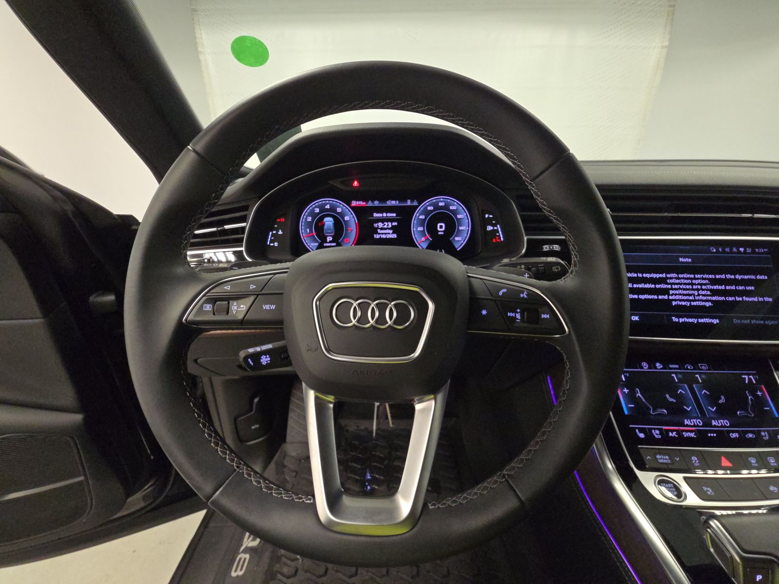 2024 Audi Q8 Premium Plus AWD