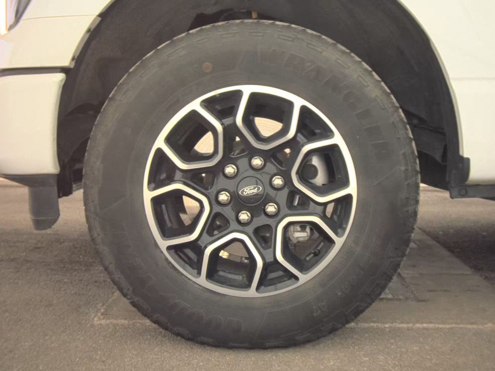 2023 Ford F-150 XL AWD