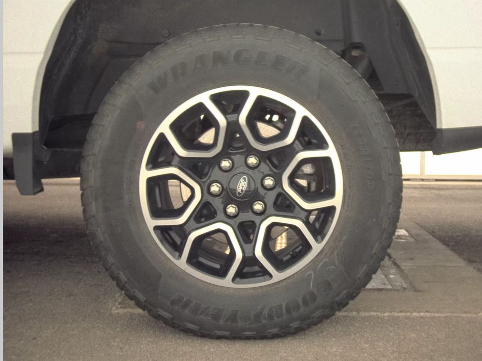 2023 Ford F-150 XL AWD