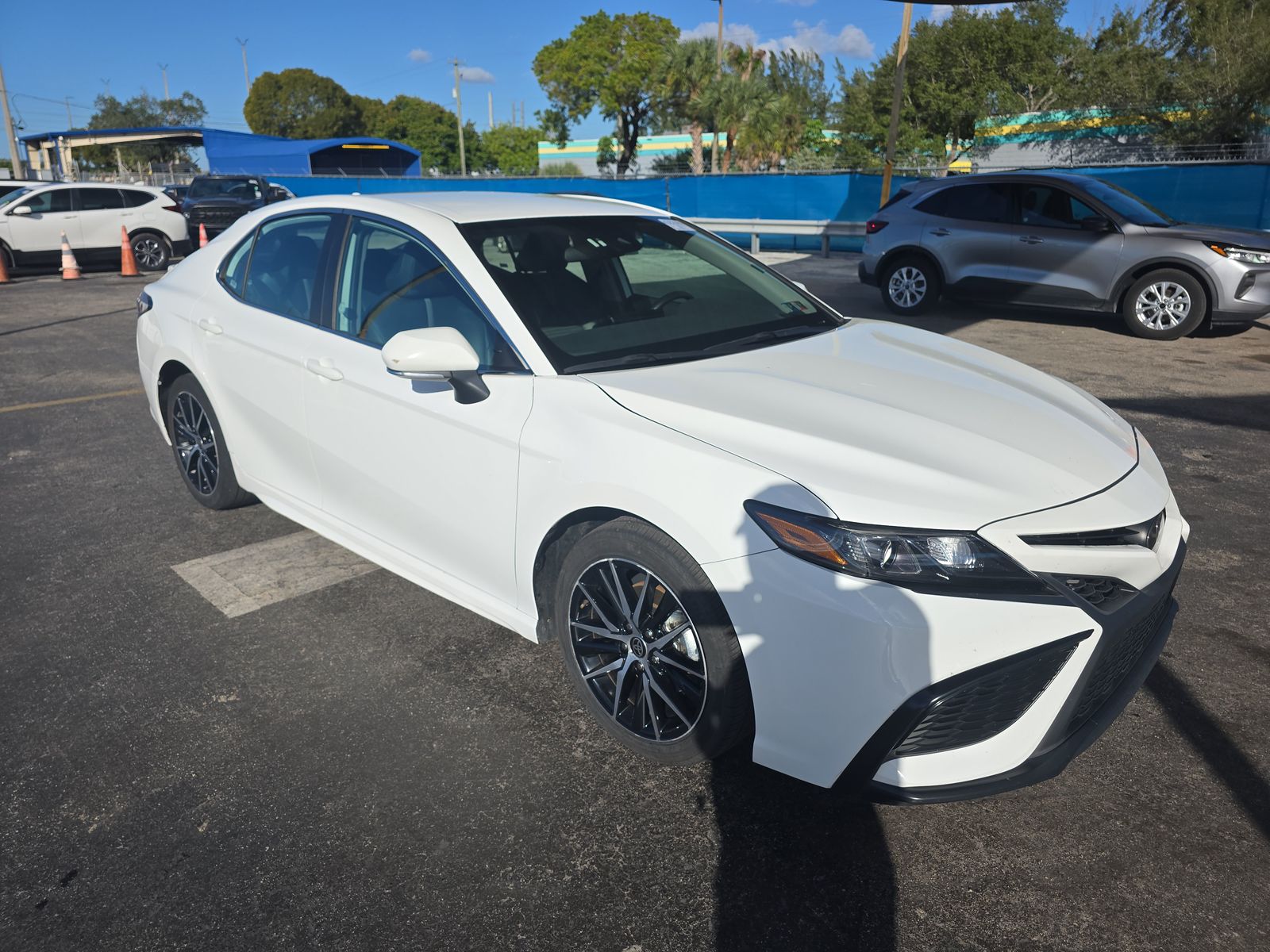 2024 Toyota Camry SE FWD