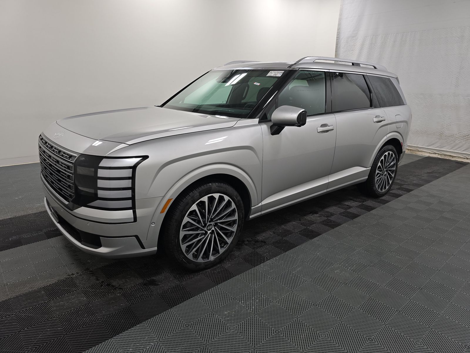 HYUNDAI CALLIGRAPH - 1