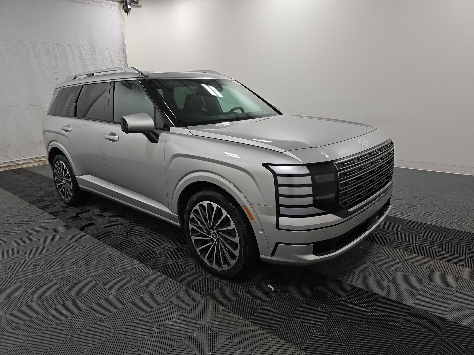 HYUNDAI CALLIGRAPH - 4