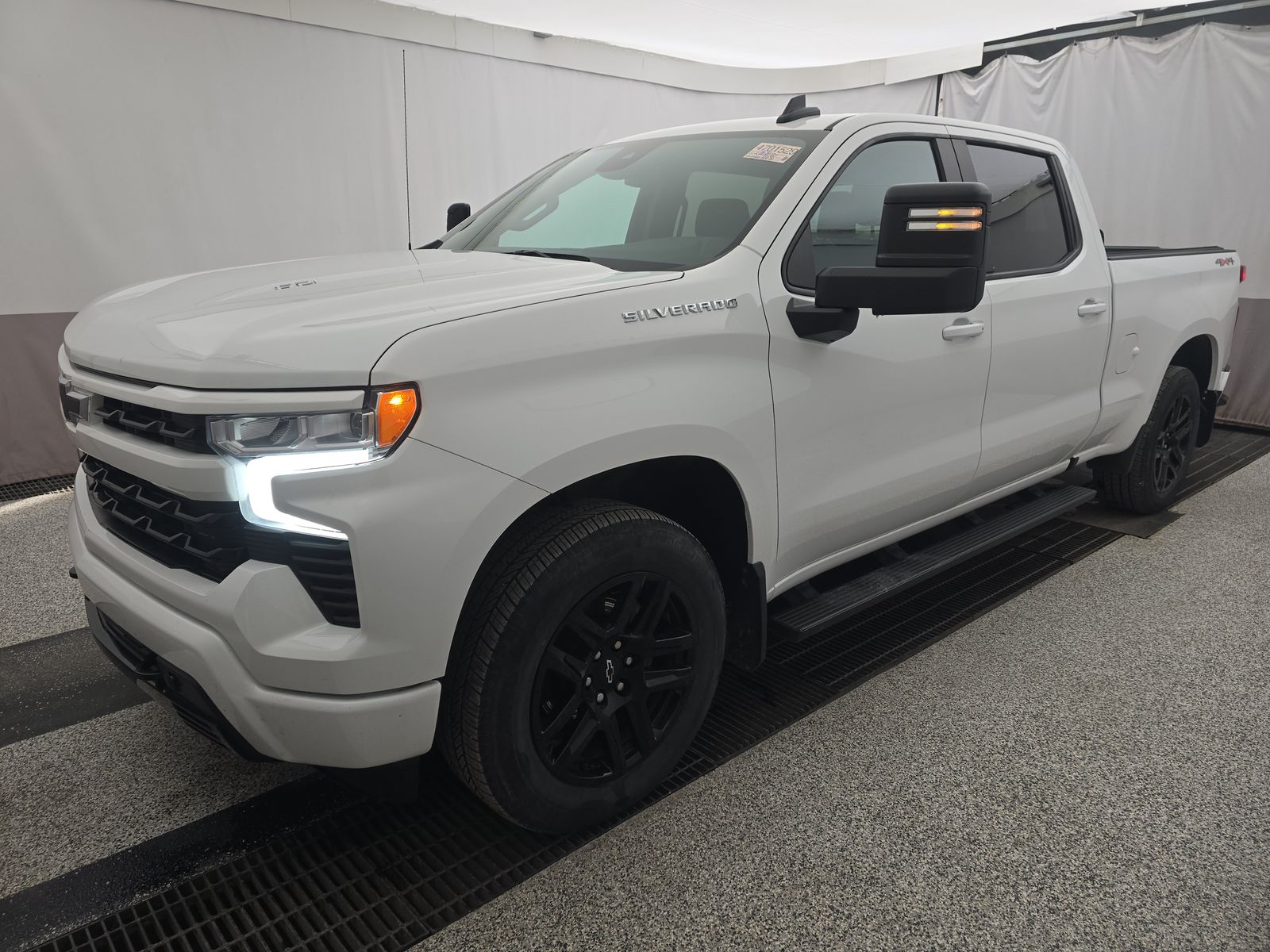 2024 Chevrolet Silverado 1500 RST AWD
