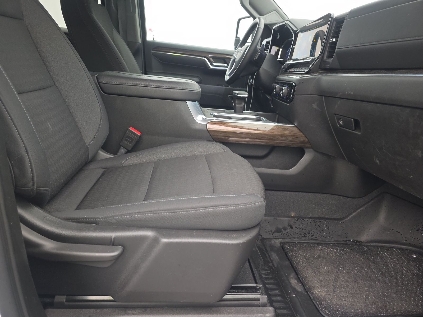 2024 Chevrolet Silverado 1500 RST AWD