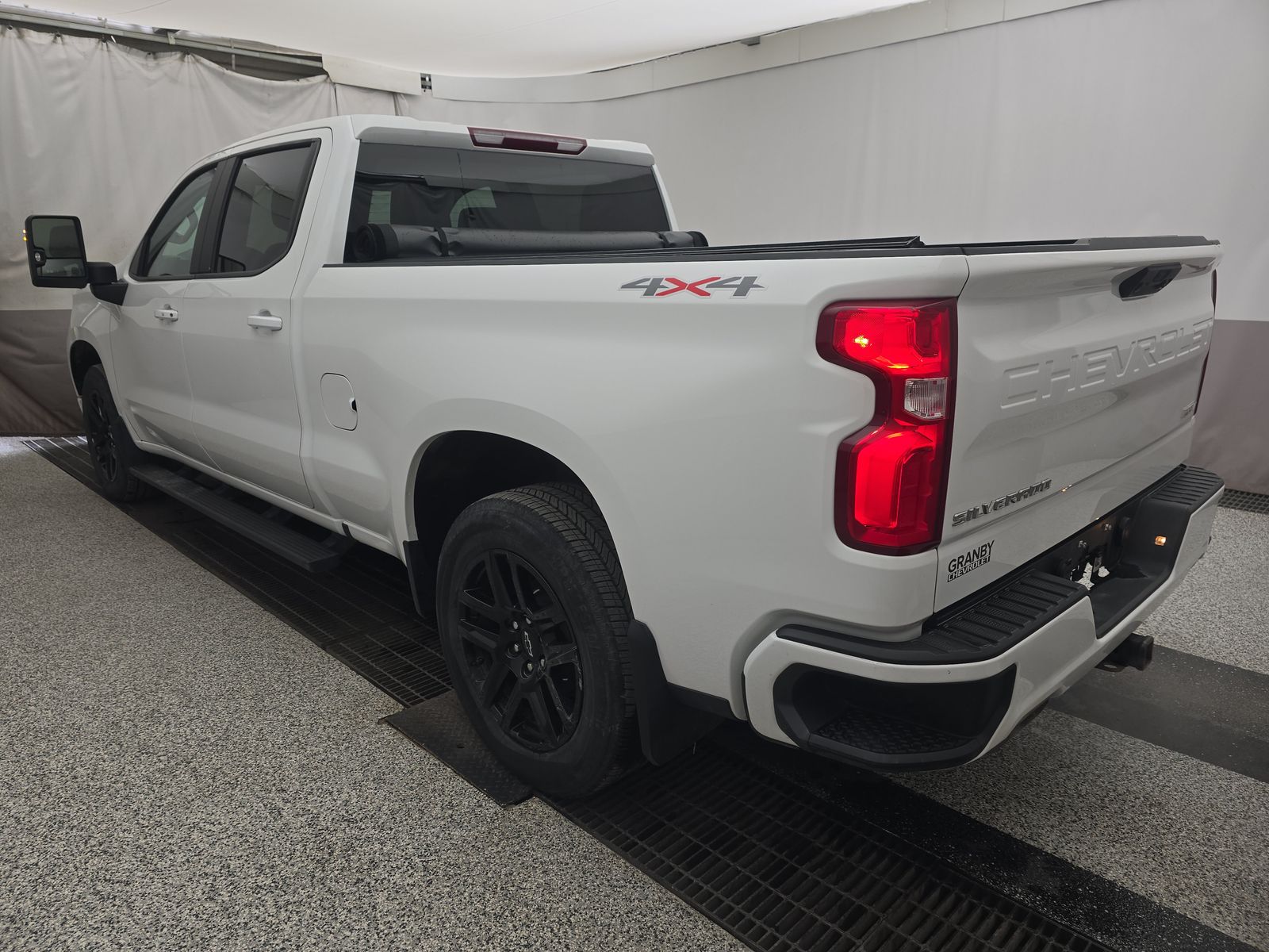 2024 Chevrolet Silverado 1500 RST AWD