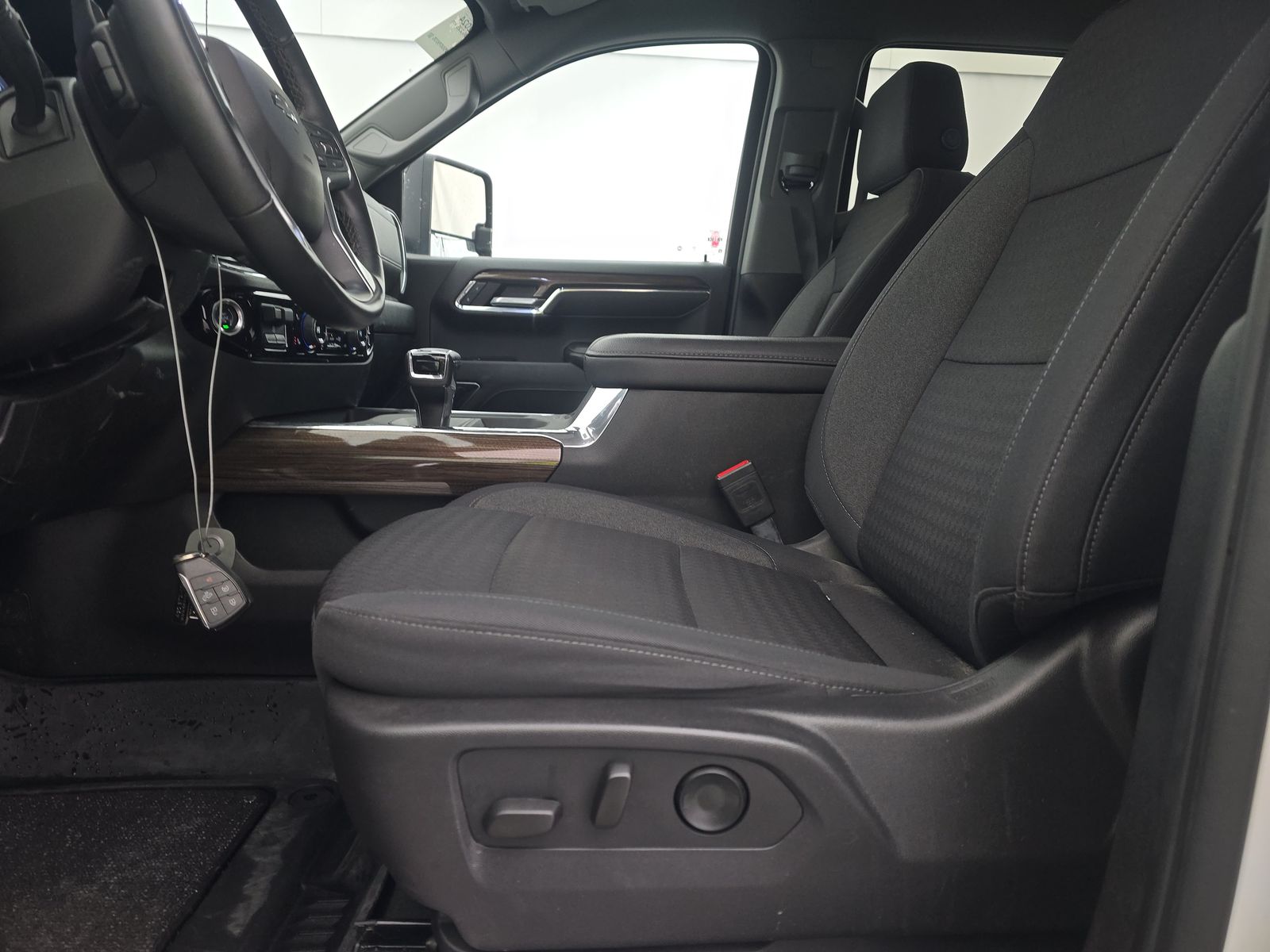 2024 Chevrolet Silverado 1500 RST AWD