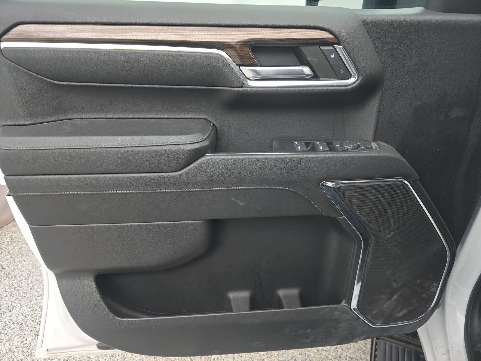 2024 Chevrolet Silverado 1500 RST AWD