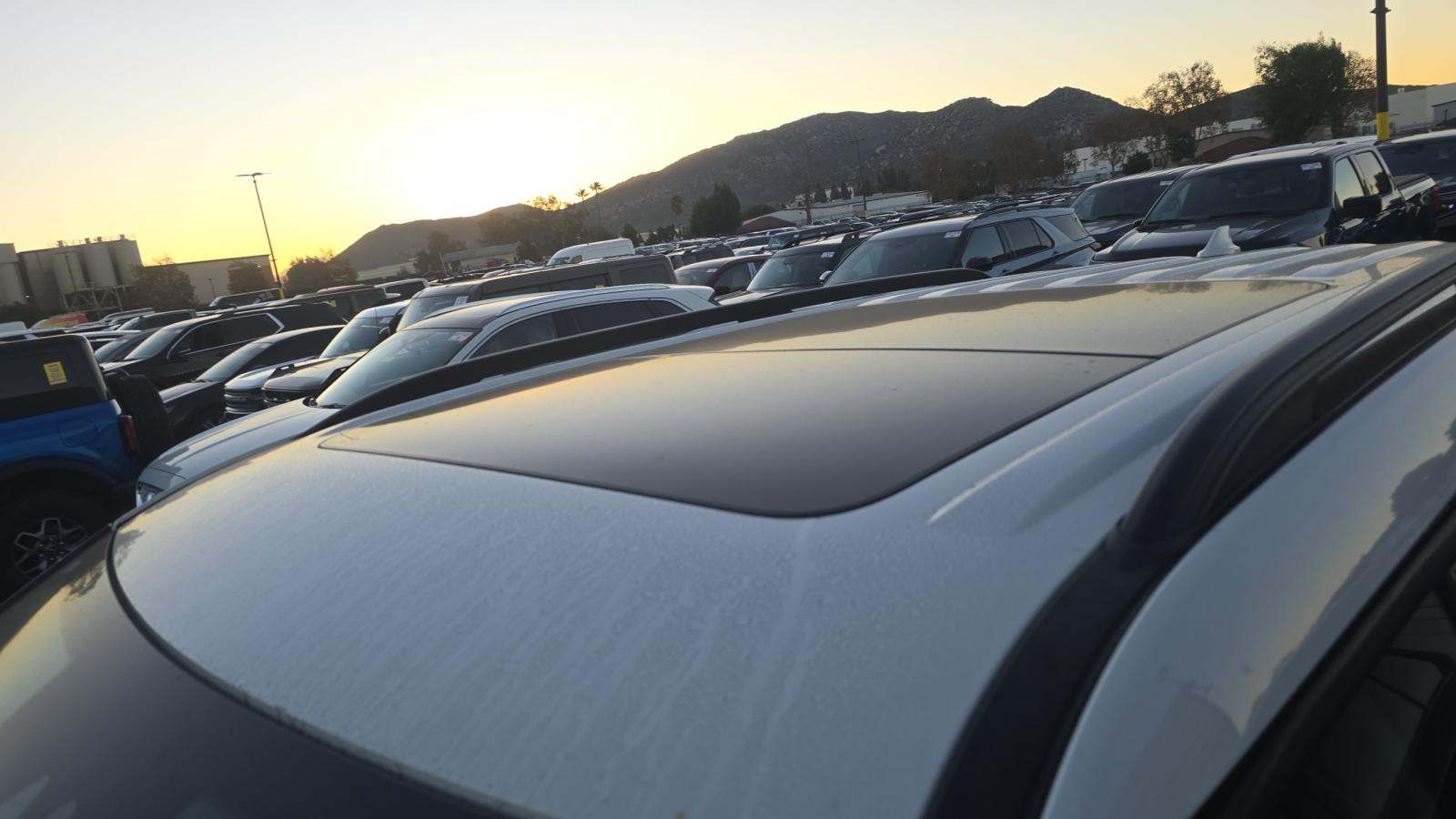 2023 Ford Explorer XLT AWD