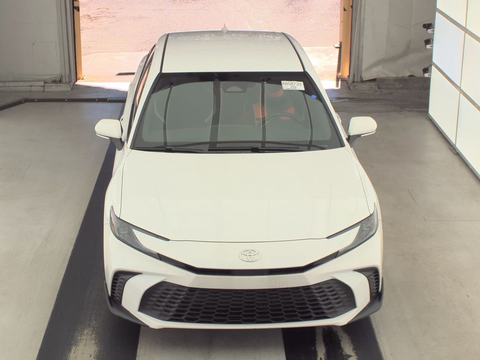 2025 Toyota Camry SE FWD