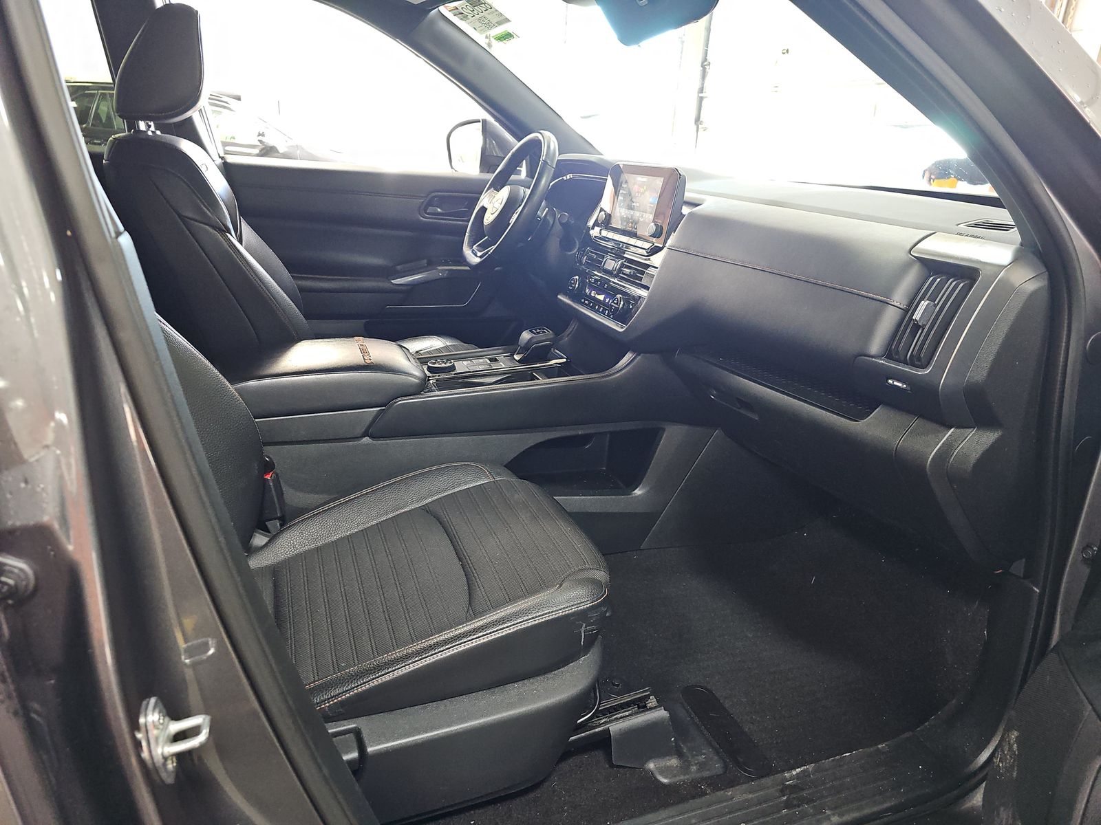 2024 Nissan Pathfinder Rock Creek AWD