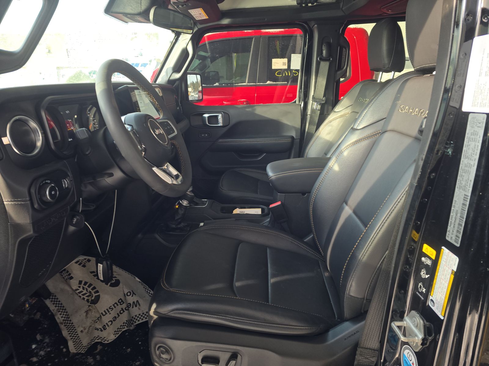 2024 Jeep Wrangler Sahara AWD