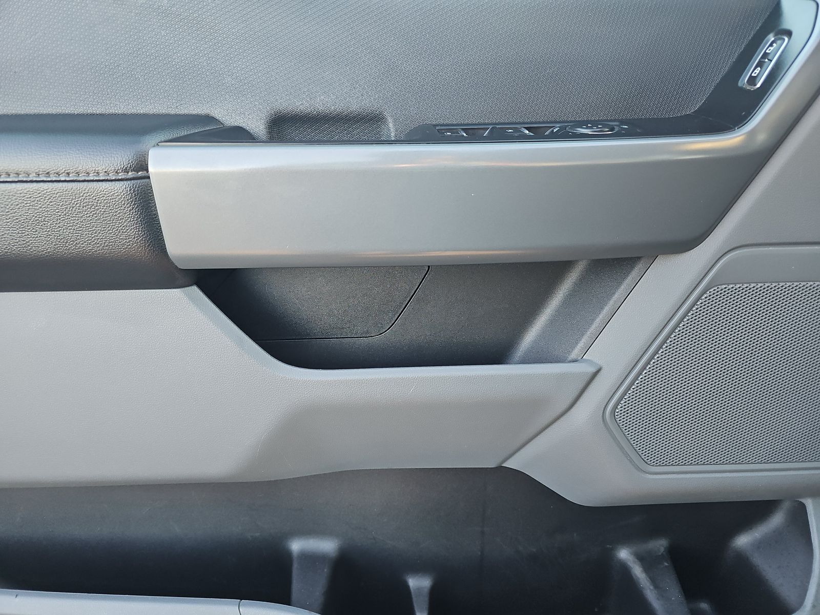 2023 Ford F-150 XLT RWD