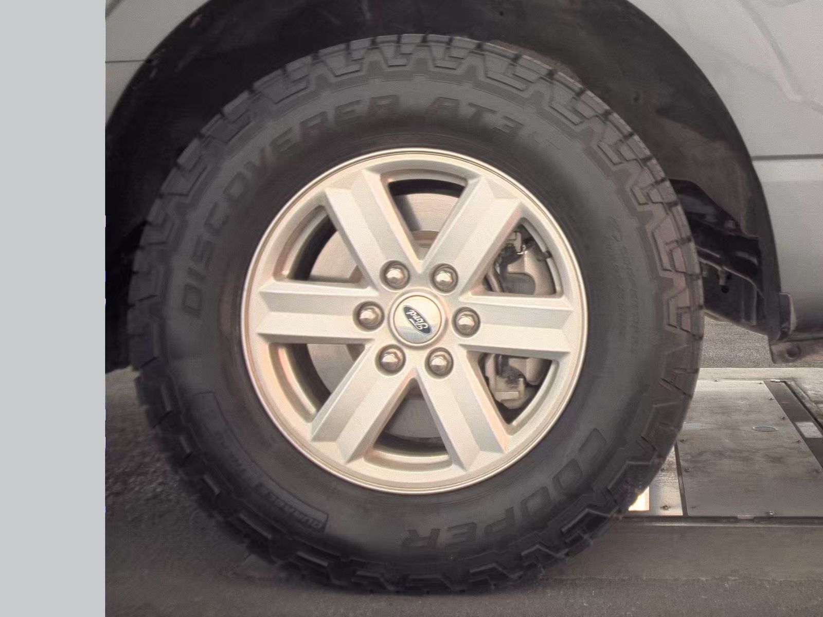 2023 Ford F-150 XLT RWD