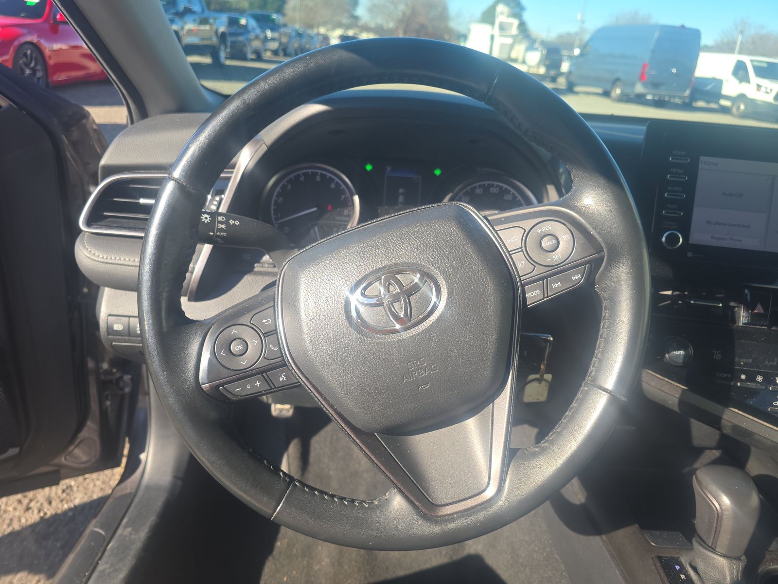 2024 Toyota Camry SE FWD