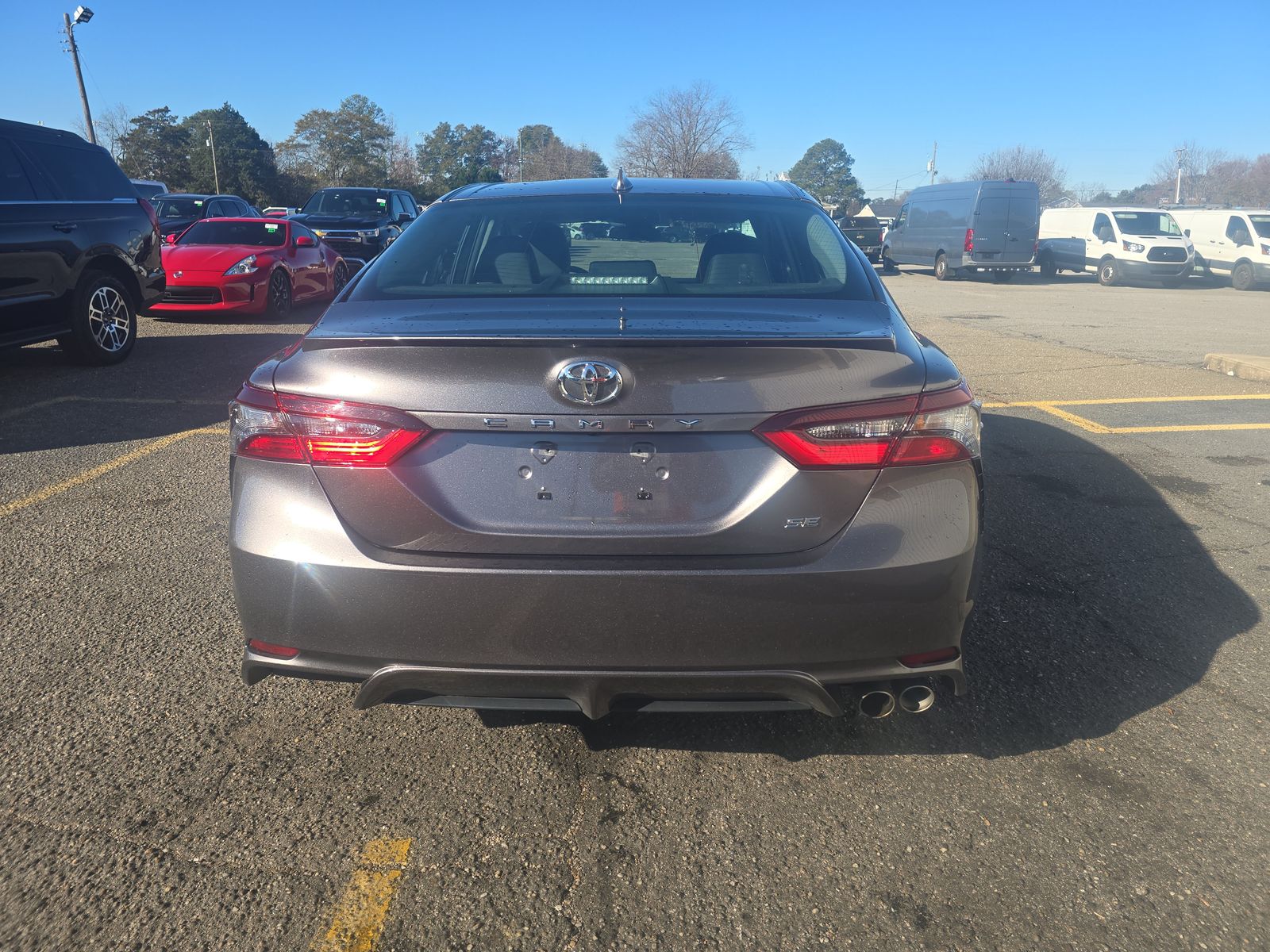 2024 Toyota Camry SE FWD