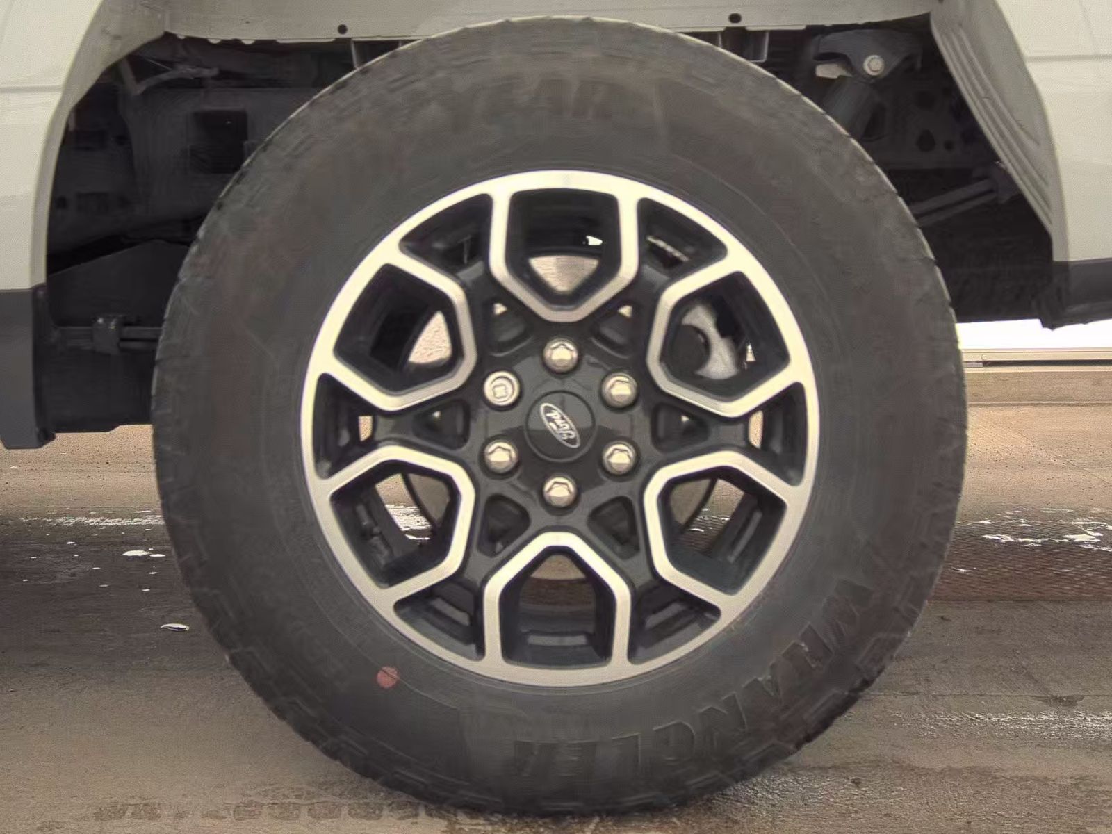 2023 Ford F-150 Hybrid XLT AWD