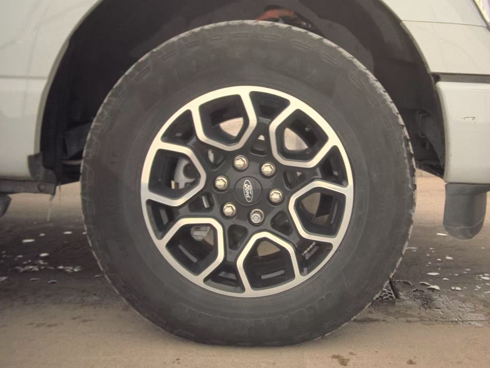 2023 Ford F-150 Hybrid XLT AWD