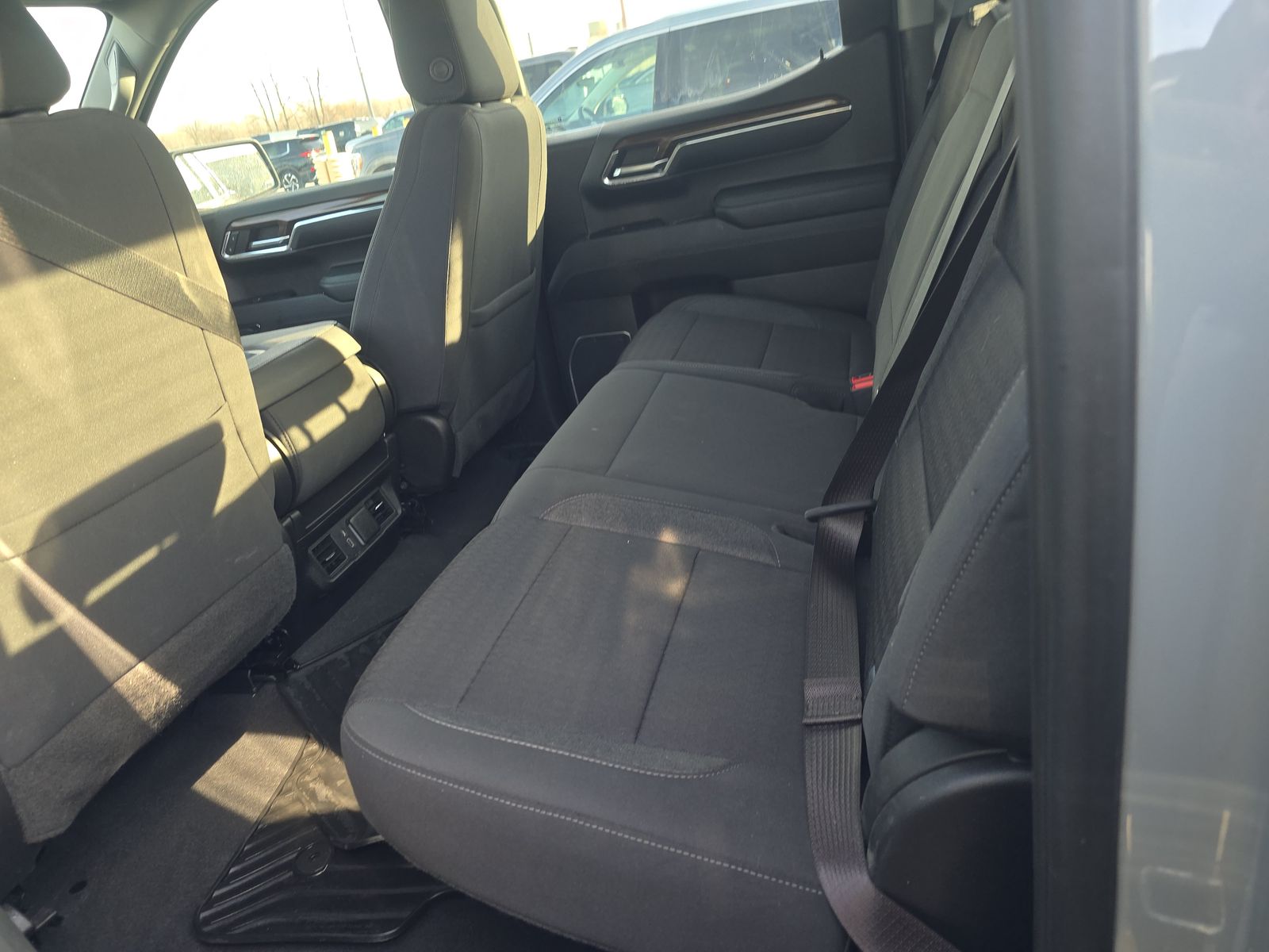 2024 Chevrolet Silverado 1500 LT AWD