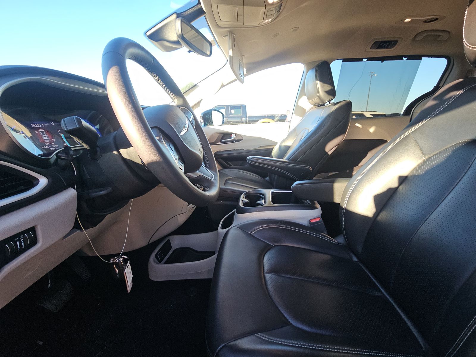 2024 Chrysler Pacifica Touring L FWD