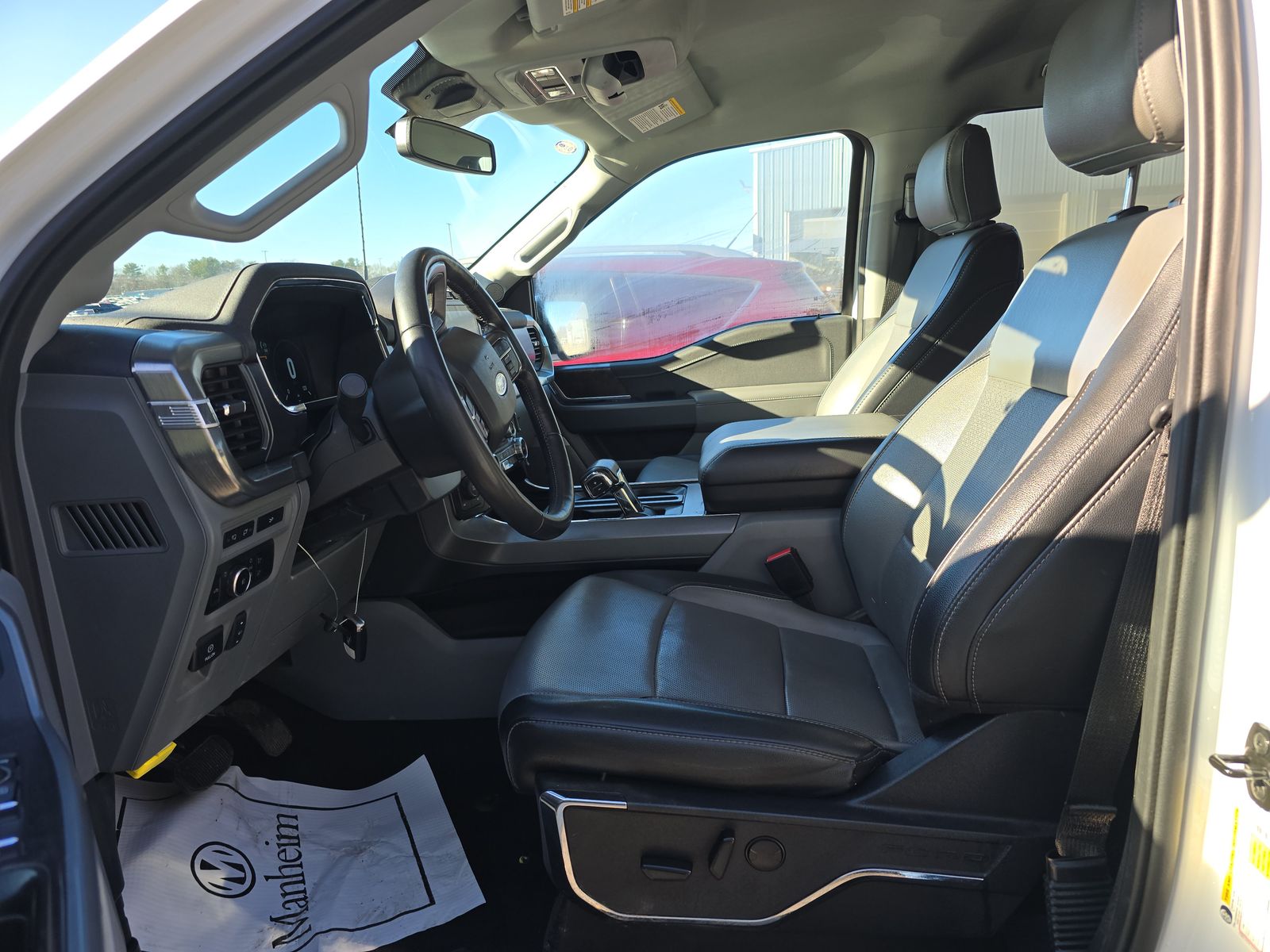 2023 Ford F-150 Lariat AWD