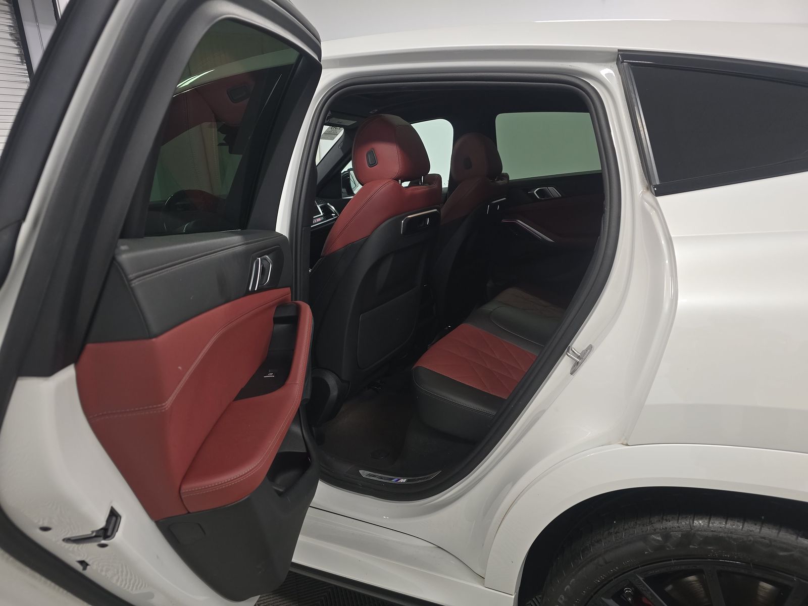 2024 BMW X6 xDrive40i AWD