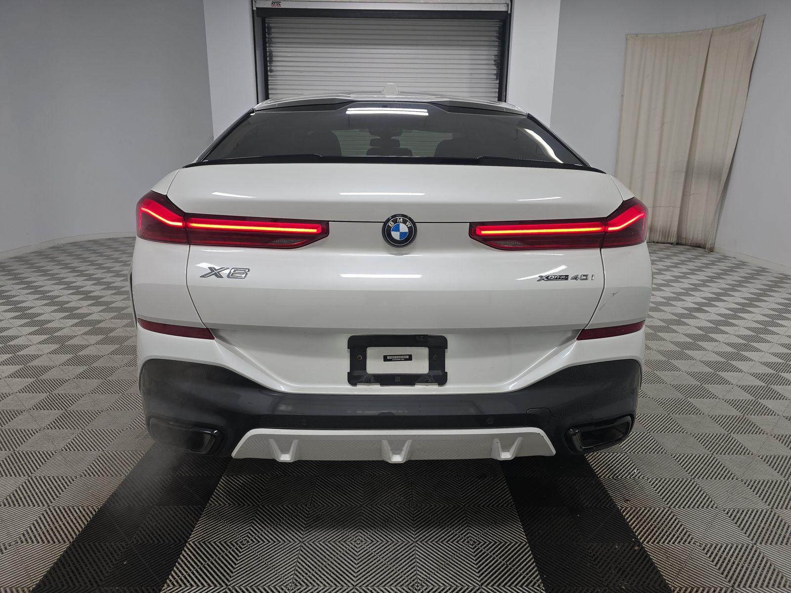 2024 BMW X6 xDrive40i AWD