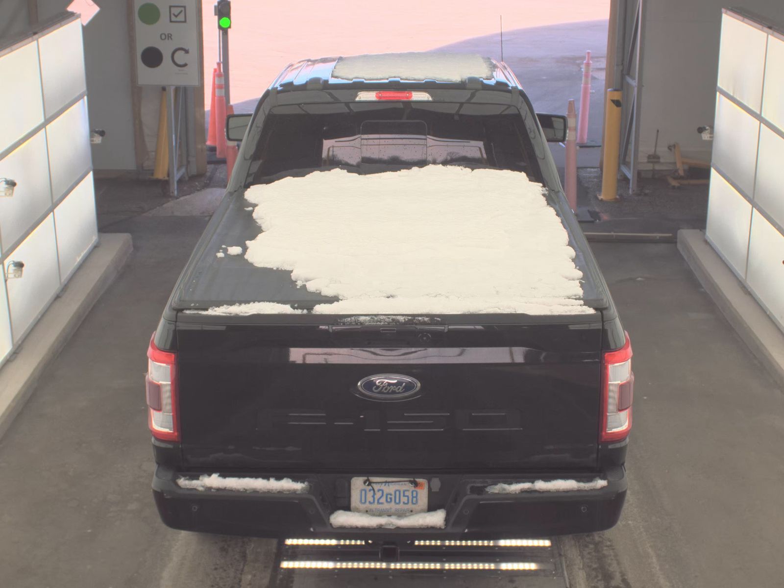 2023 Ford F-150 Hybrid Lariat AWD