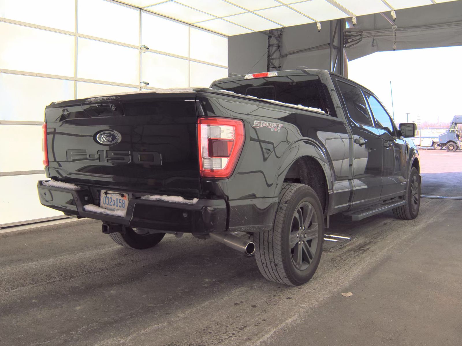 2023 Ford F-150 Hybrid Lariat AWD