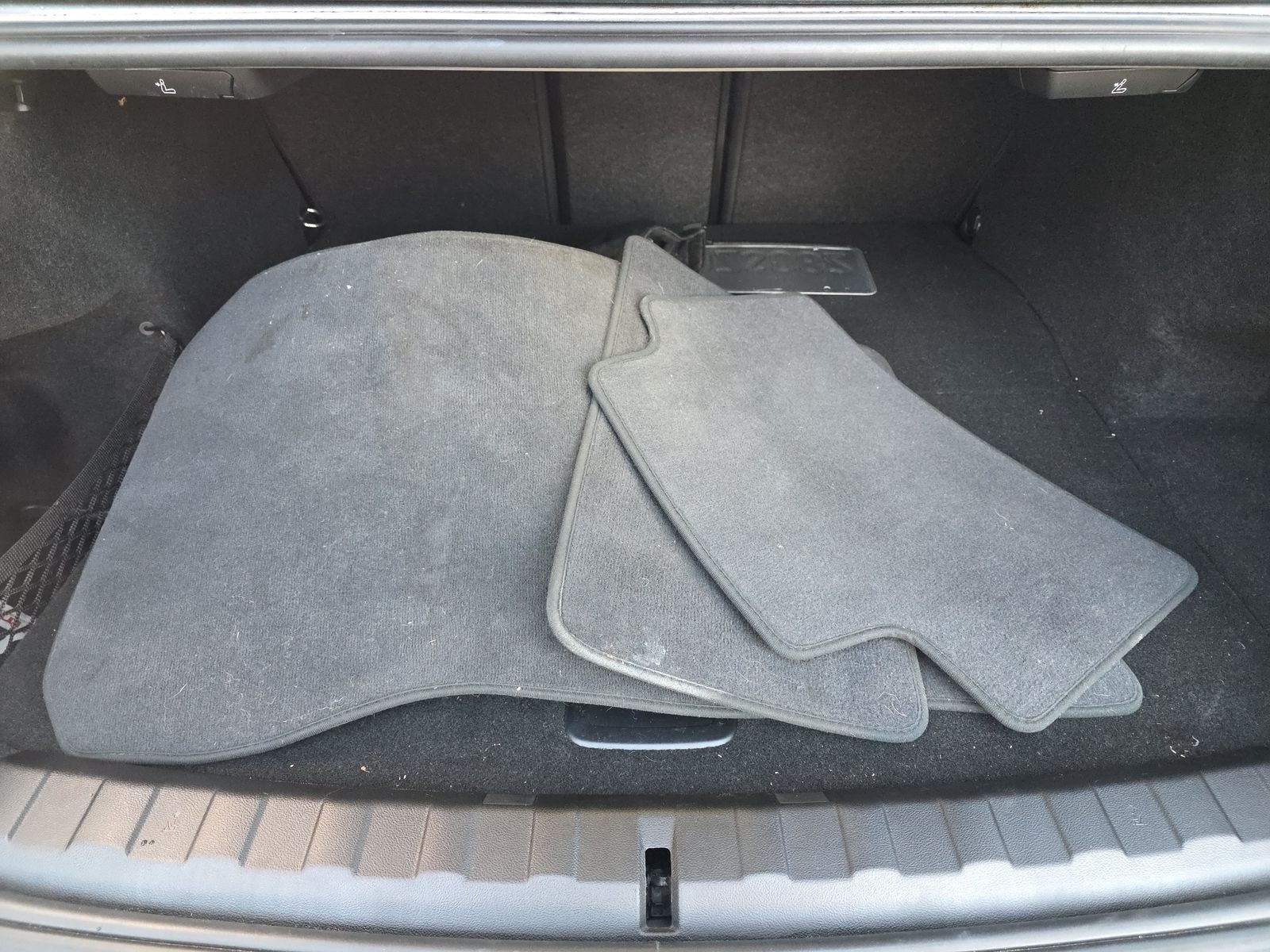 2023 BMW 3 Series 330e RWD