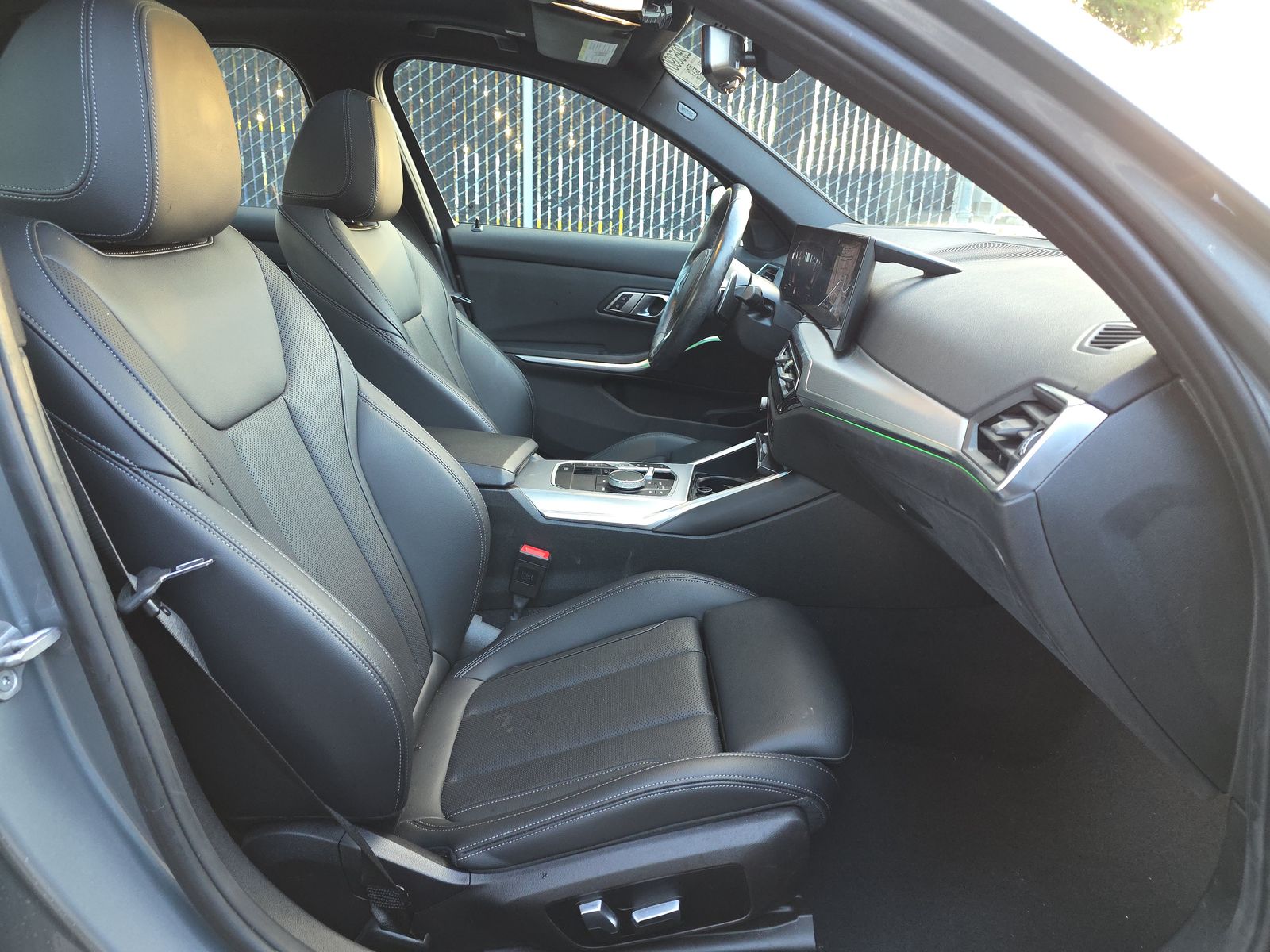 2023 BMW 3 Series 330e RWD