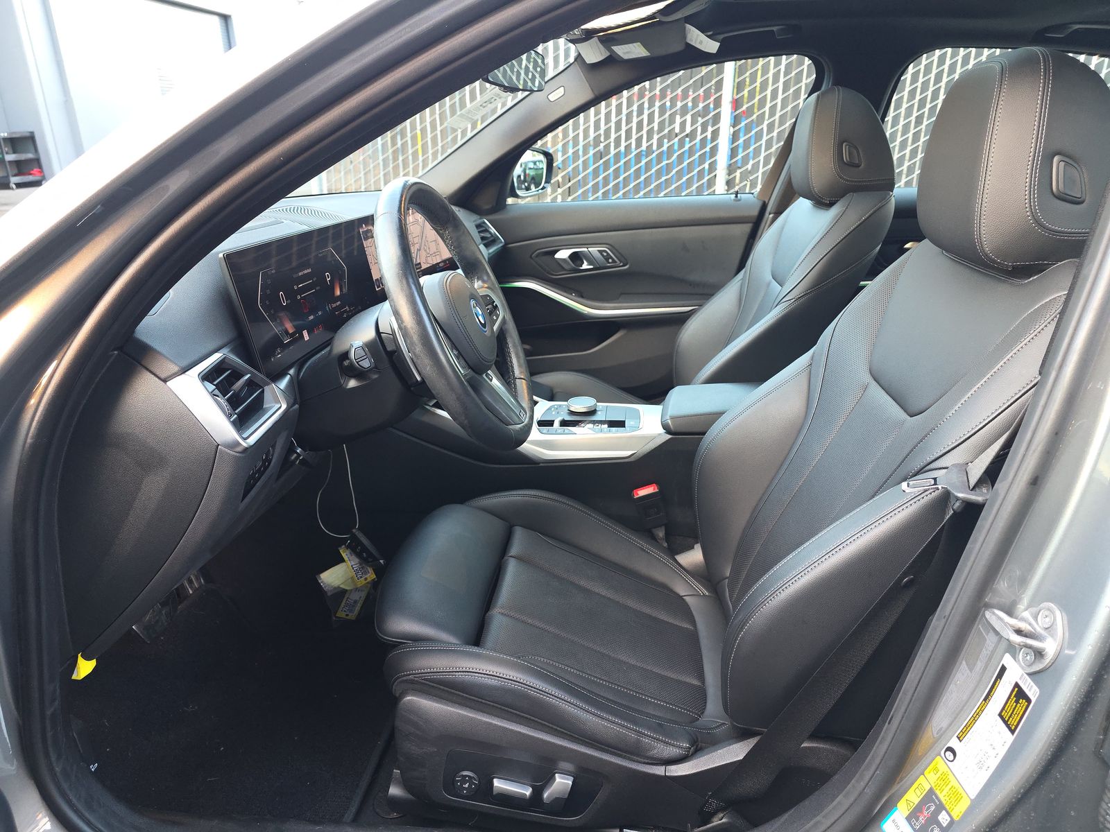 2023 BMW 3 Series 330e RWD