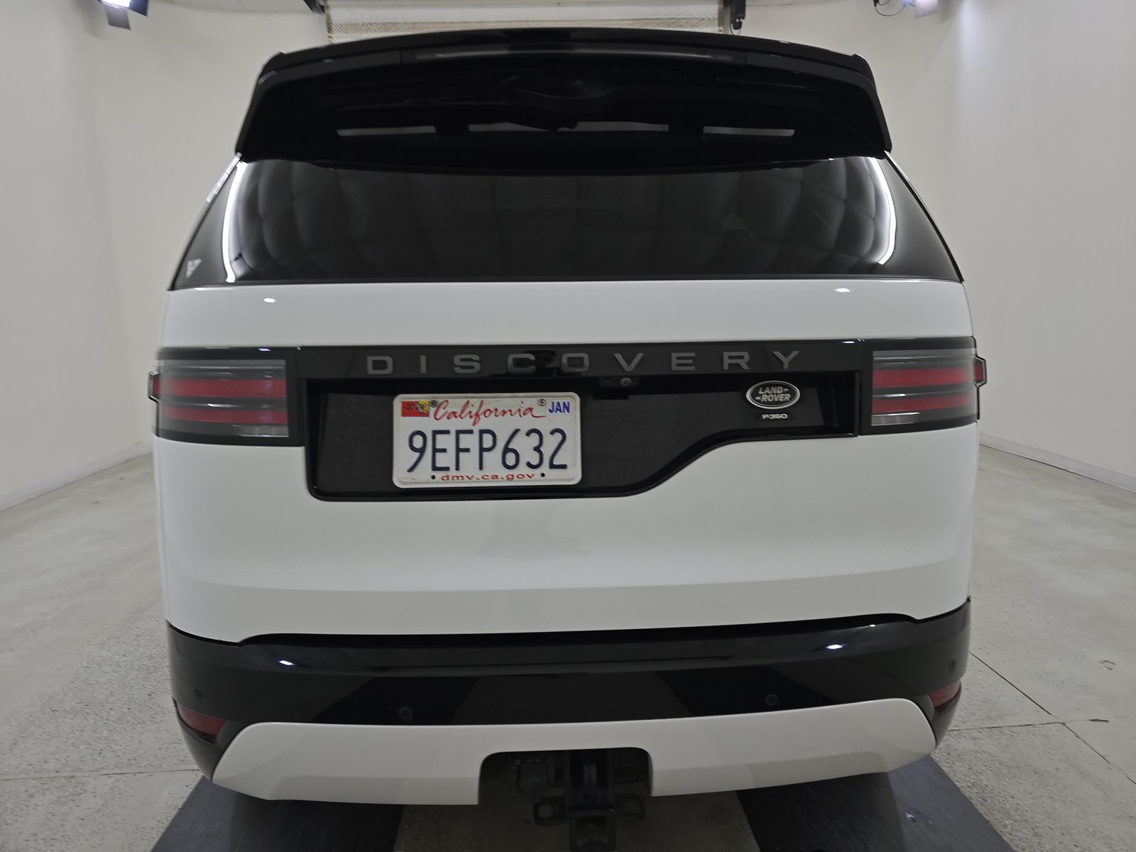 2023 Land Rover Discovery R-Dynamic HSE AWD