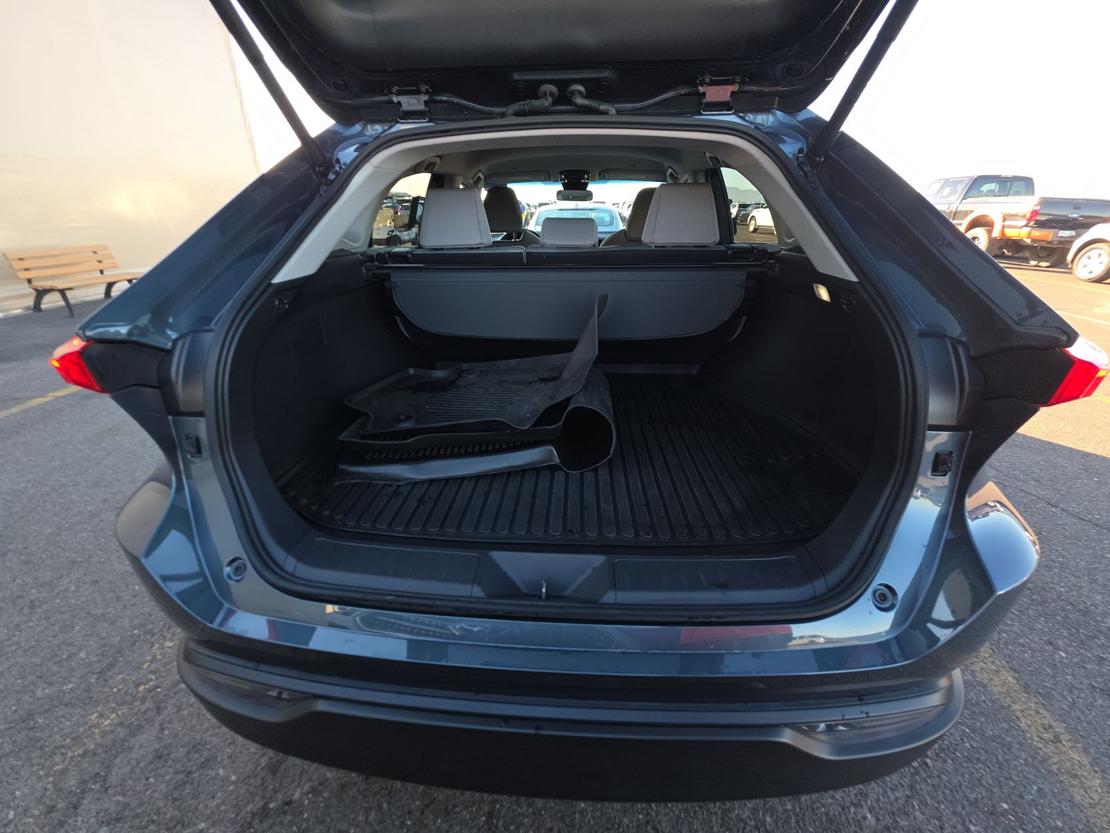 2024 Toyota Venza LE AWD