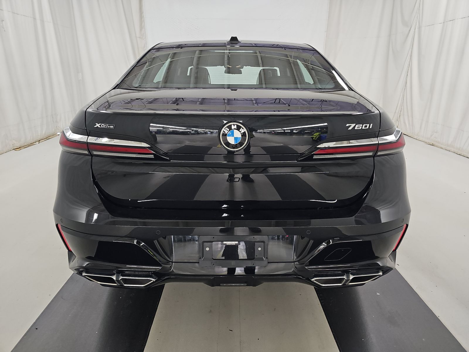 2023 BMW 7 Series 760i xDrive AWD