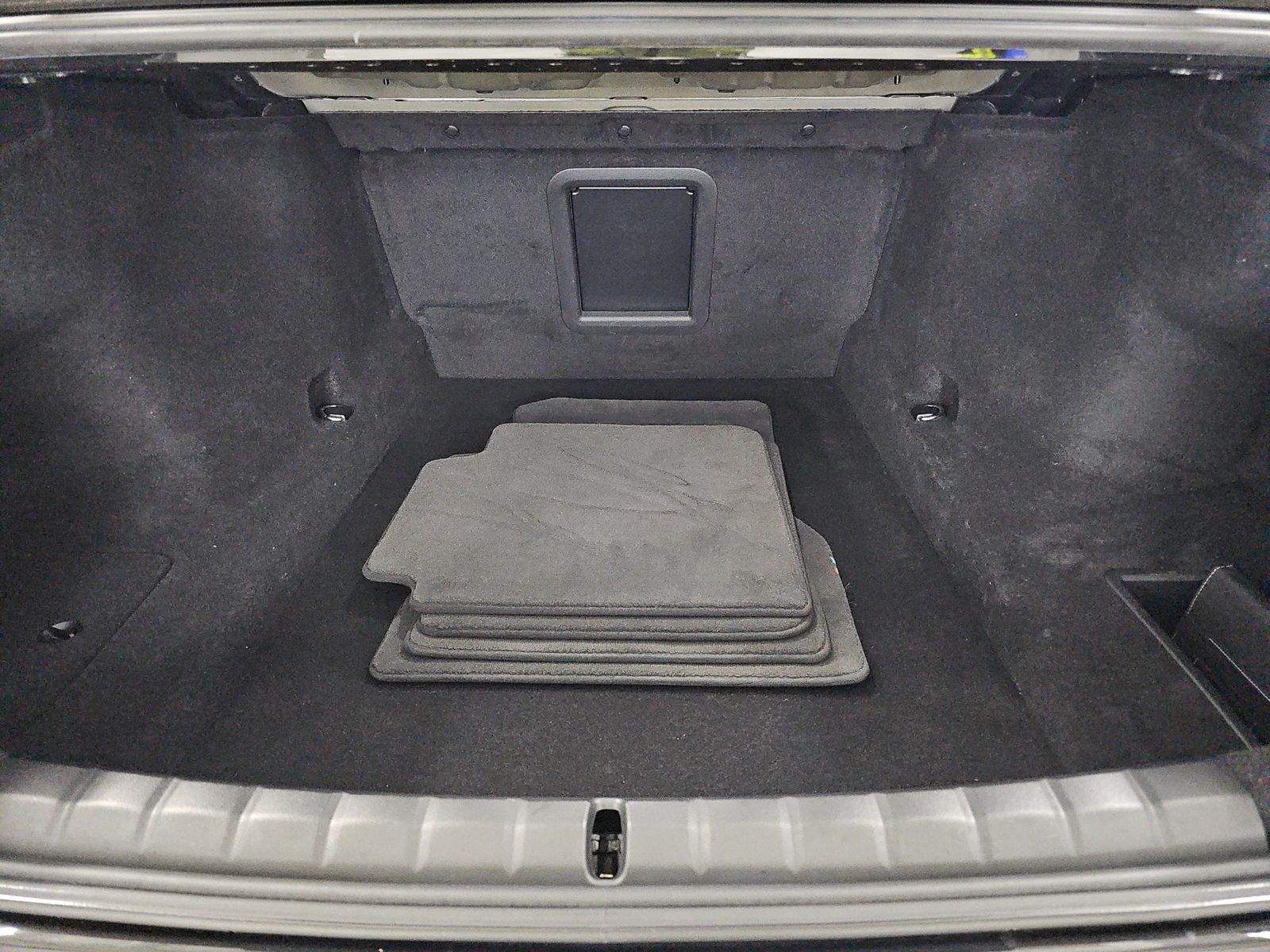 2023 BMW 7 Series 760i xDrive AWD