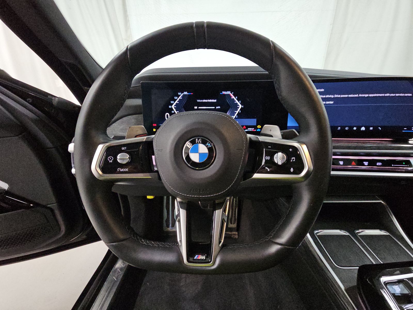 2023 BMW 7 Series 760i xDrive AWD