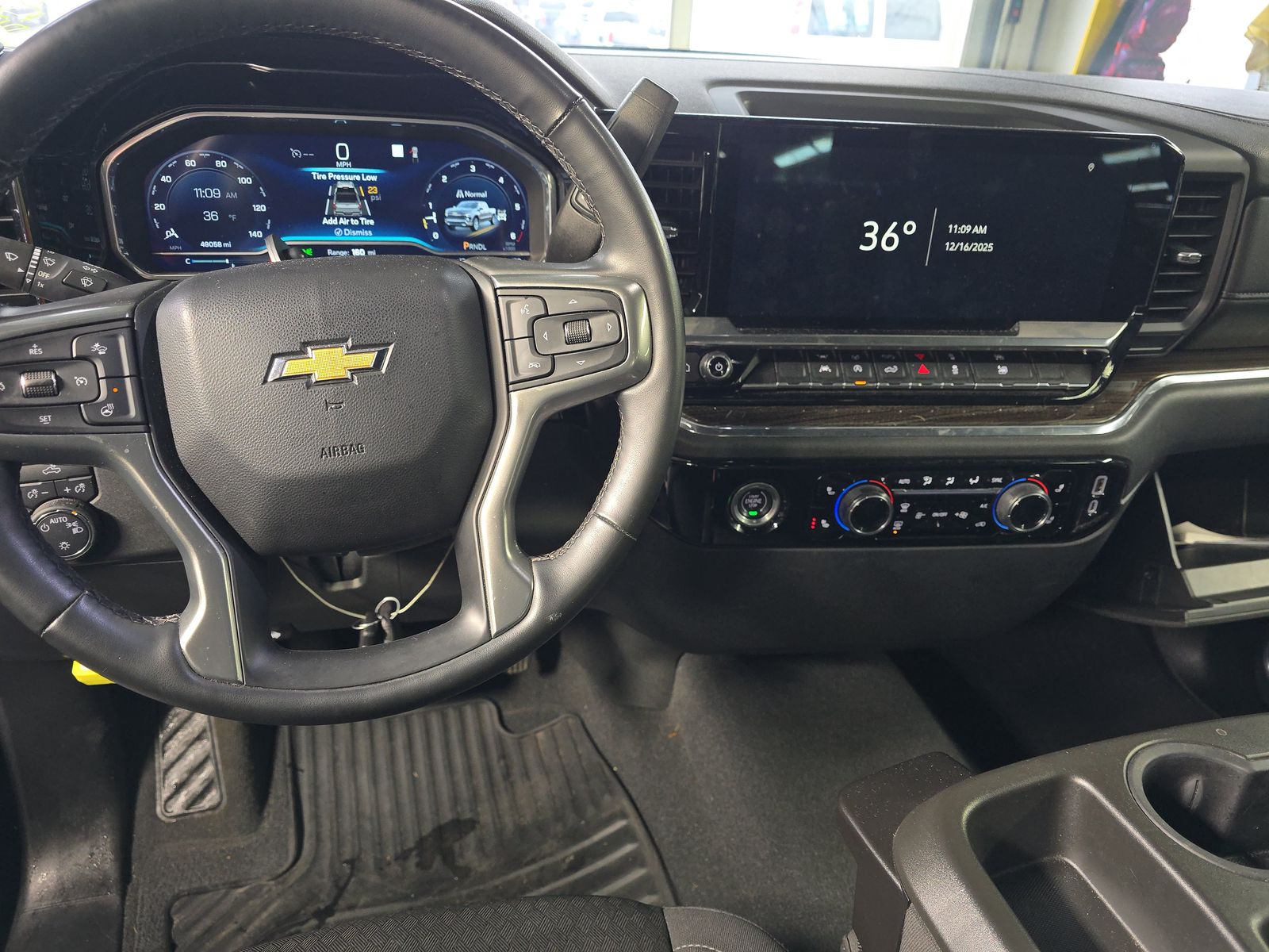 2023 Chevrolet Silverado 1500 LT AWD