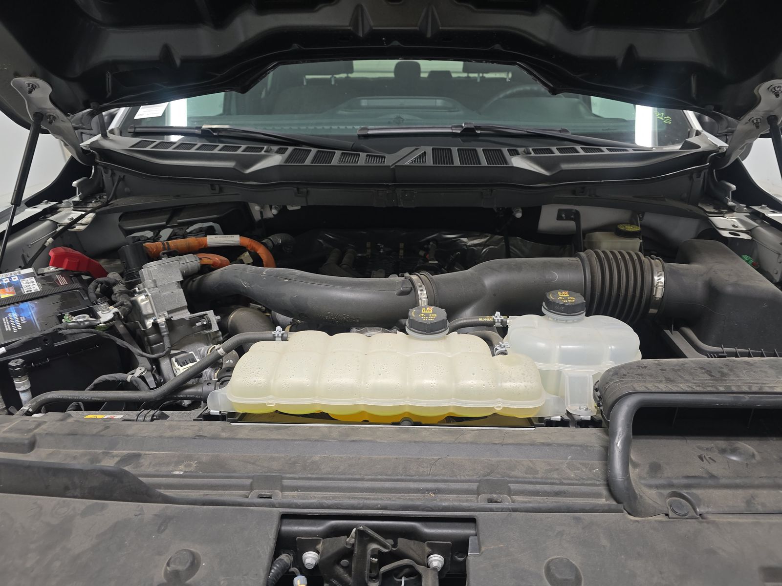 2024 Ford F-150 Hybrid XLT AWD