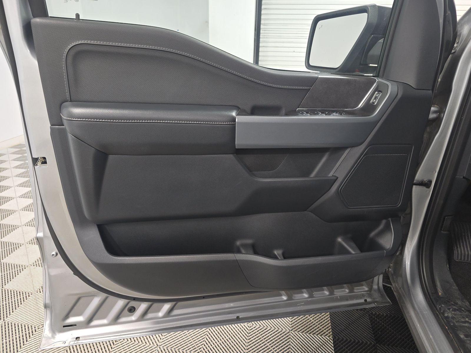 2024 Ford F-150 Hybrid XLT AWD