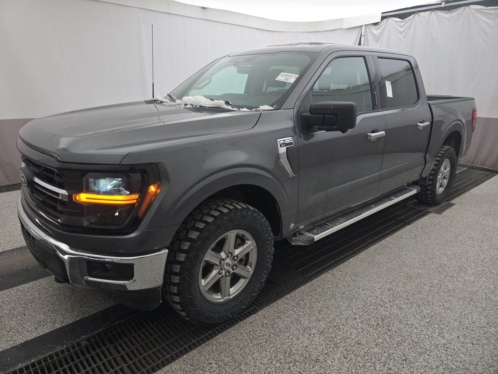 2024 Ford F-150 XLT AWD