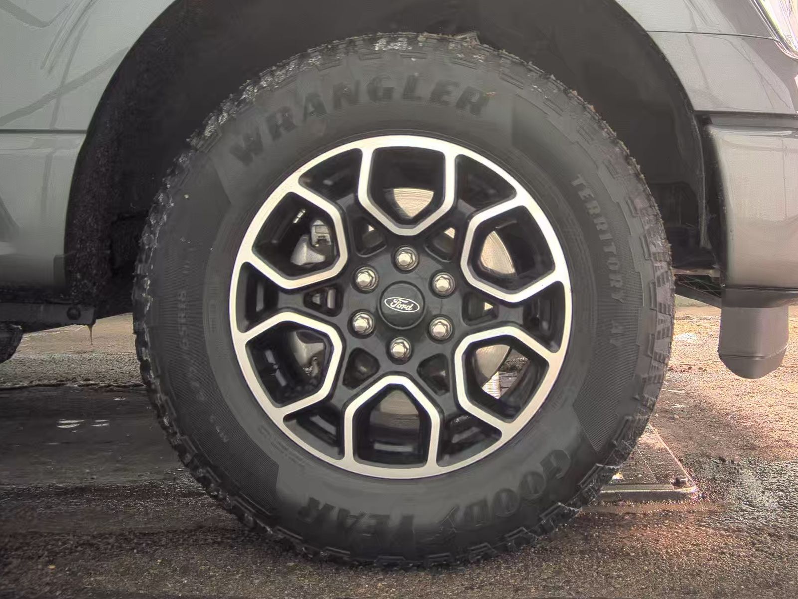 2023 Ford F-150 XLT AWD