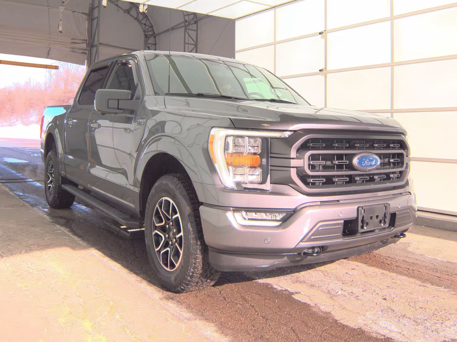 2023 Ford F-150 XLT AWD