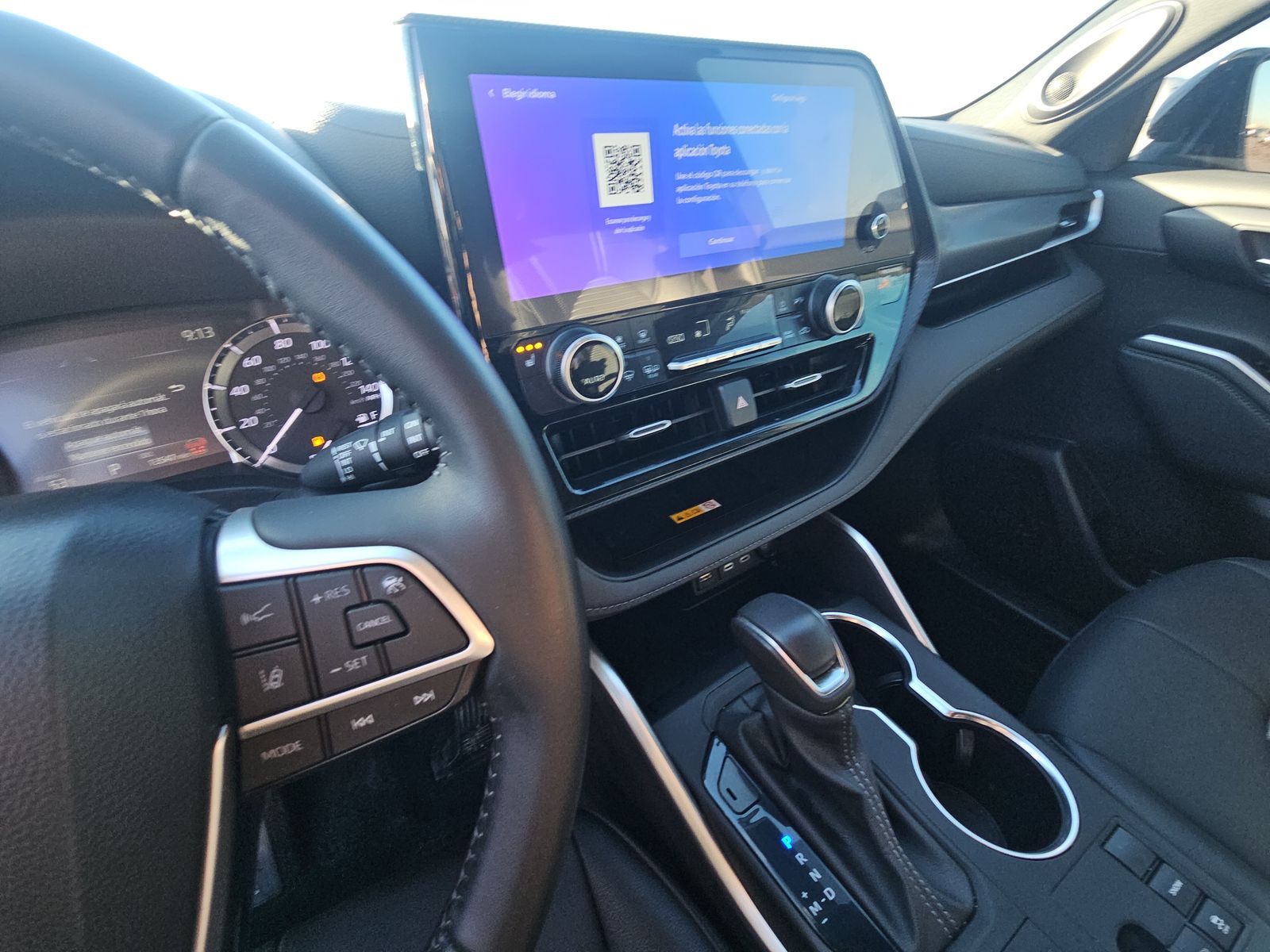 2024 Toyota Highlander XSE FWD