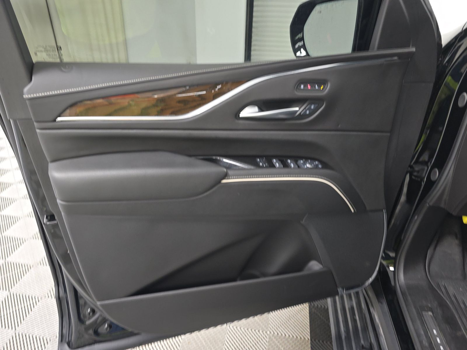 2024 Cadillac Escalade ESV Premium Luxury Platinum AWD